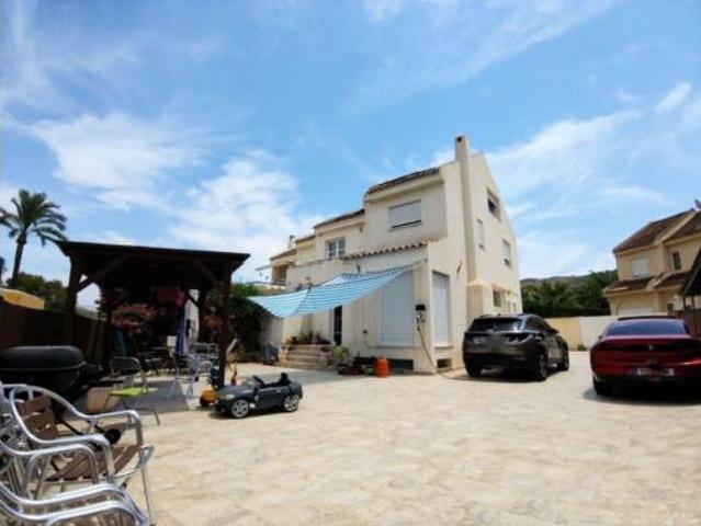Casa pareada Venta Benidorm, Racó de l'Oix