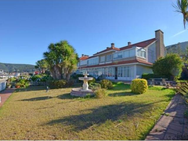 Casa pareada Venta Oia, Mougas