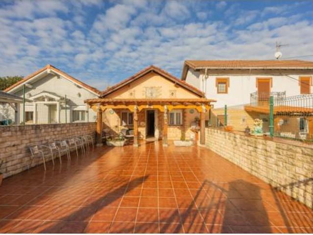 Casa pareada Venta Ortuella, Nocedal