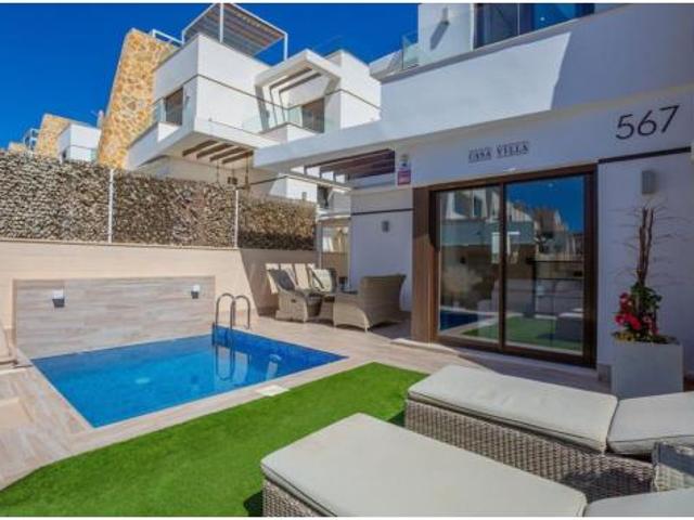 Casa pareada Venta Orihuela, Las Filipinas Villamartín Canal Norte