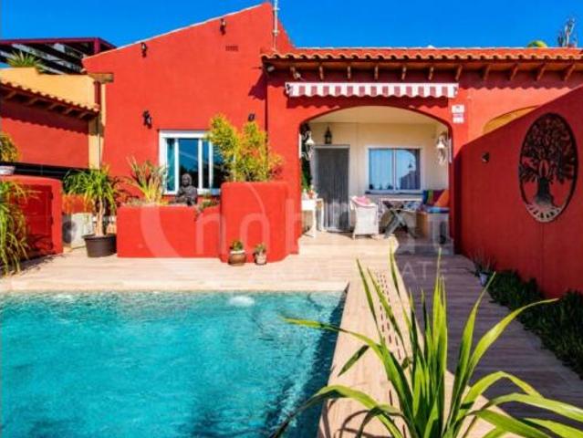 Casa pareada Venta Los Montesinos, Los Montesinos