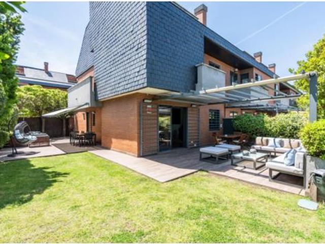 Casa pareada Venta Las Rozas de Madrid, Parque Empresarial