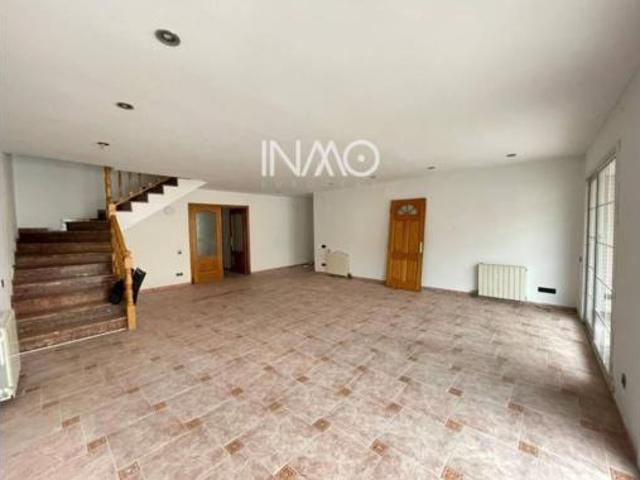 Casa pareada Venta Rubí, Ca n'Oriol