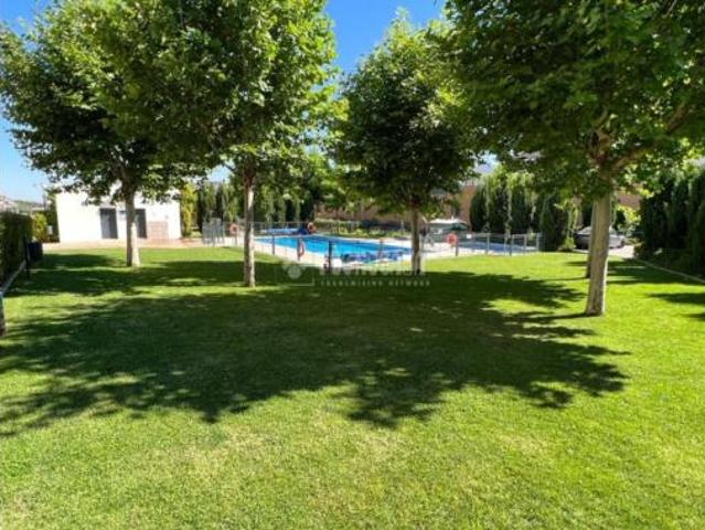 Casa pareada Venta Valdemoro, Hospital