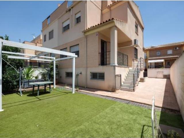Casa pareada Venta Vegas del Genil, Belicena