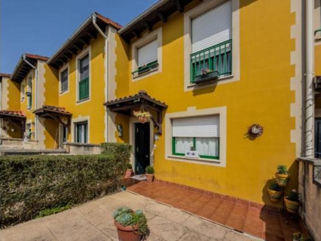 Casa pareada Venta Villafufre, Vega de Carriedo