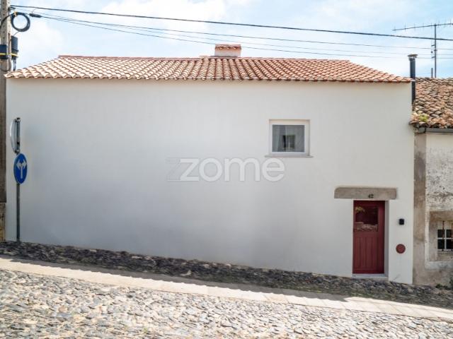 Casa pátio T2 ao Castelo de Castelo de Vide