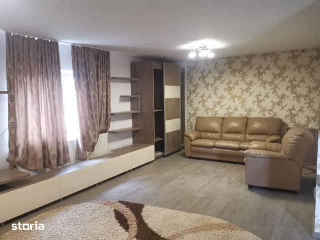 Casa P+E, Stefanesti, mobilata, teren 400mp
