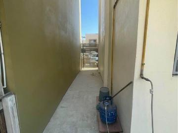 CASA PEQUE?A EN RENTA CON ACCESO A LAS DOS GARITAS Y ESTACIONAMIENTO SEGURO