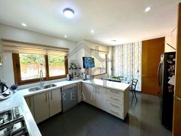 CASA Piedra Roja | 5 Dormitorios por 20900.00 en Colina