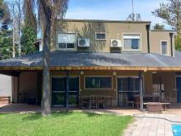 CASA PILAR DE VICENZO GRANDE 3 AMB PILETA PARQUE