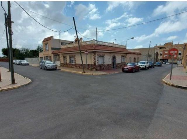 Casa planta baja en Santa María del Águila El Ejido