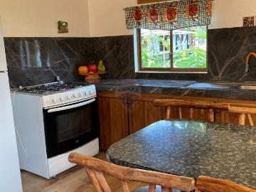 Casa Playera De Venta En Pedernales Zona Sur