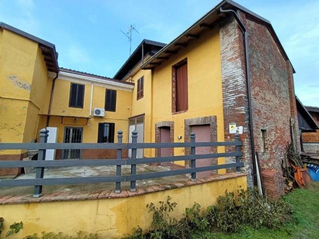 Casa PLURILOCALE in affitto a Castel San Giovanni Pc
