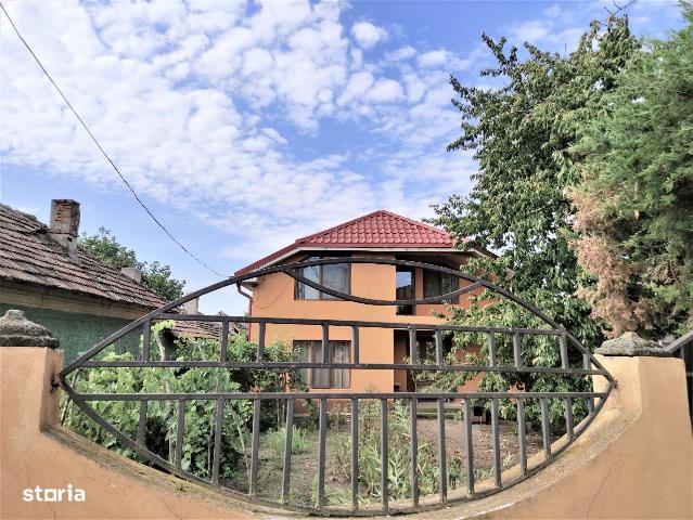Casa P+M in Farcasele si 1800 mp teren
