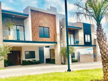 Casa Premium con Roof Garden en Desarrollo Exclusiva Zona en Pachuca