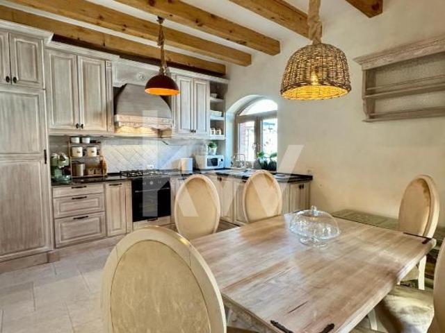 Casa premium langa Coresi | 160 mp, curte, finisaje deosebite