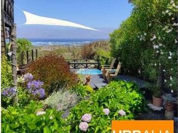 CASA PRIMERA LINEA mejor sector de Pichilemu en Condominio