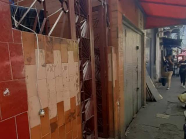 Casa Quinta con local en venta en Catia, Caracas