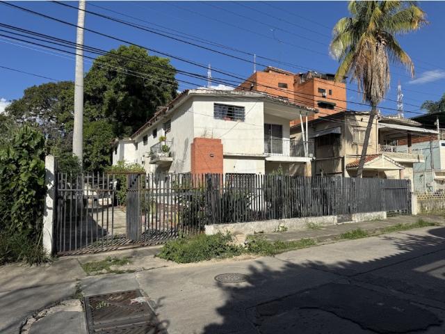 Casa Quinta en venta en Urb la Esperanza Edo Aragua