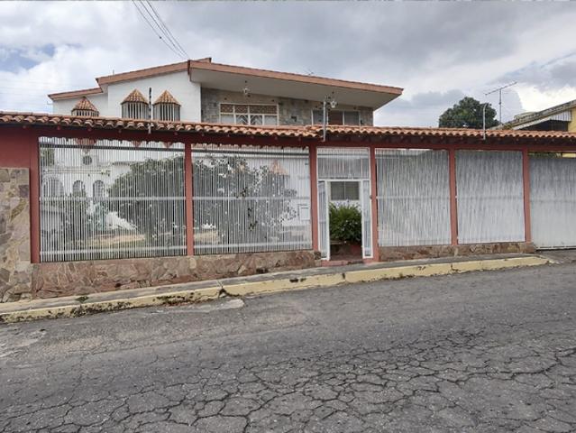 Casa Quinta en Colinas de Santa Rosa