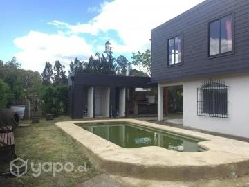 Casa Quillon costado CESFAM | 4 Dormitorios por 165000. 00 en Concepción