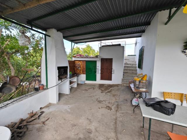 Casa rústica, Guaro