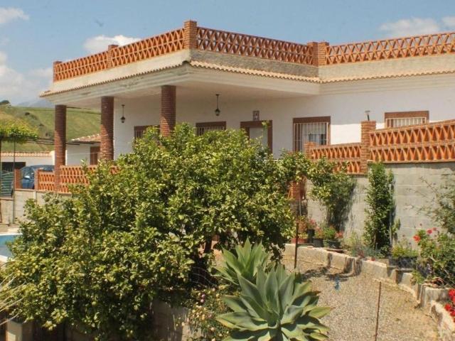 Casa rústica, Coin