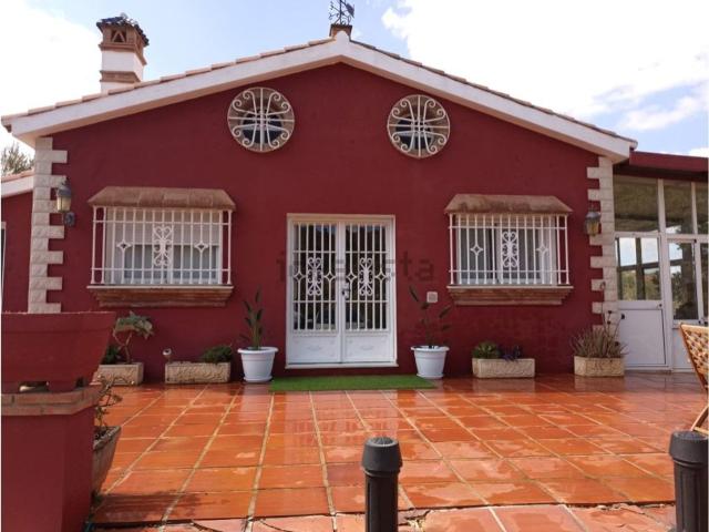 Casa rústica, Coin