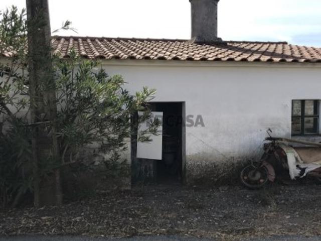 Casa rustica com quintal, Cansados, São Barnabé, Almodôvar