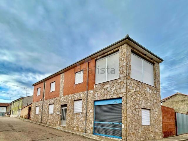 Casa rústica, Coomonte