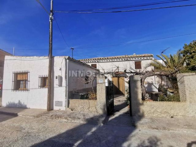 Casa rústica, Cortes de Baza