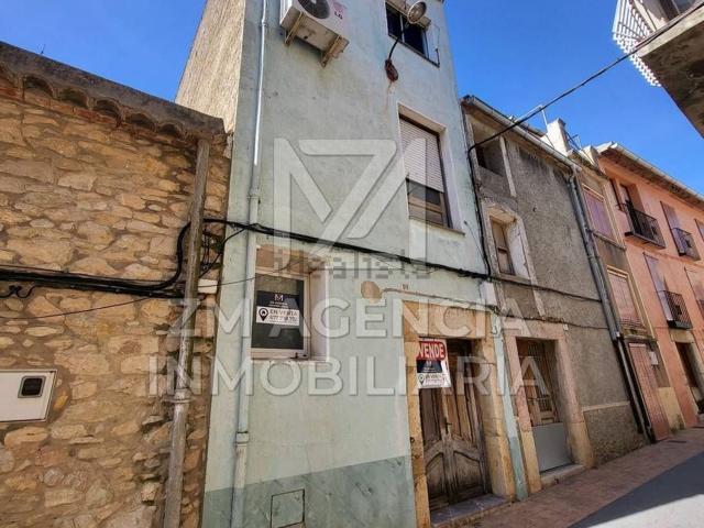Casa rústica, Cati