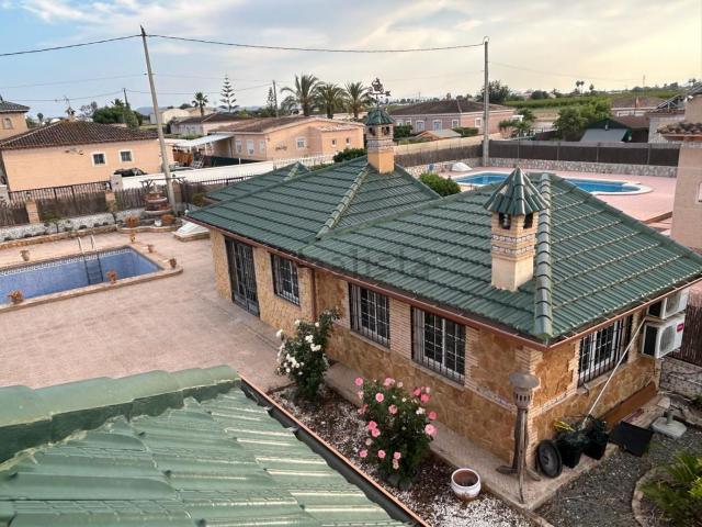 Casa rústica, Catral