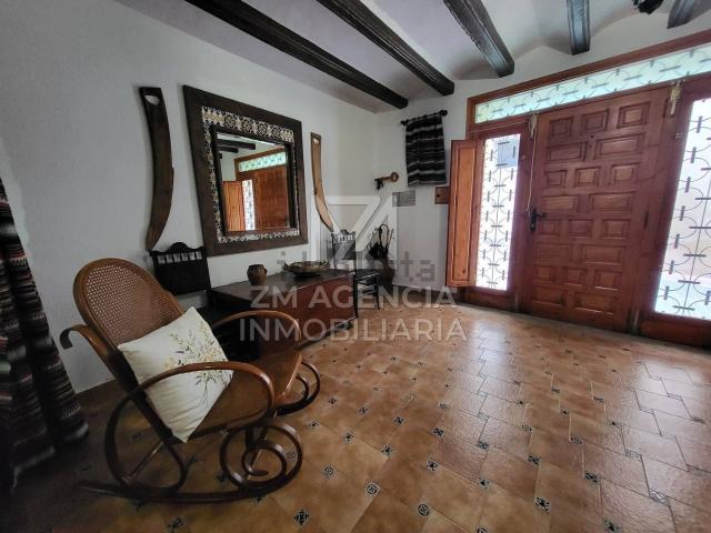 Casa rústica, Calig