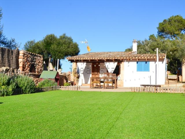Casa rústica, Campos