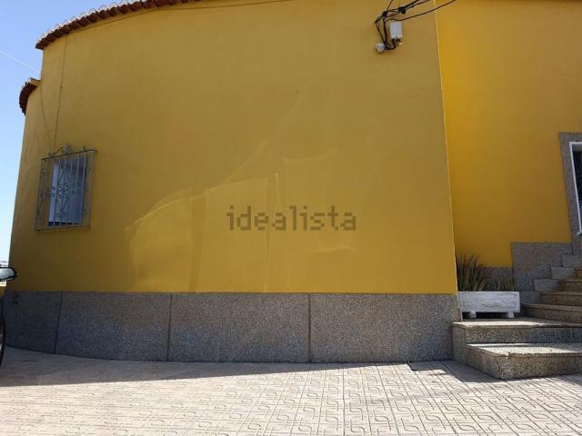 Casa rústica, Caniles