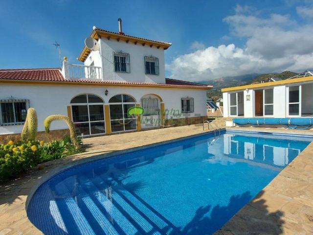 Casa rústica, Canillas de Aceituno