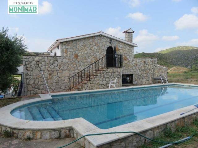 Casa rústica, Canyelles