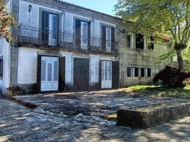 Casa rústica, Carreira e Refojos de Riba de Ave