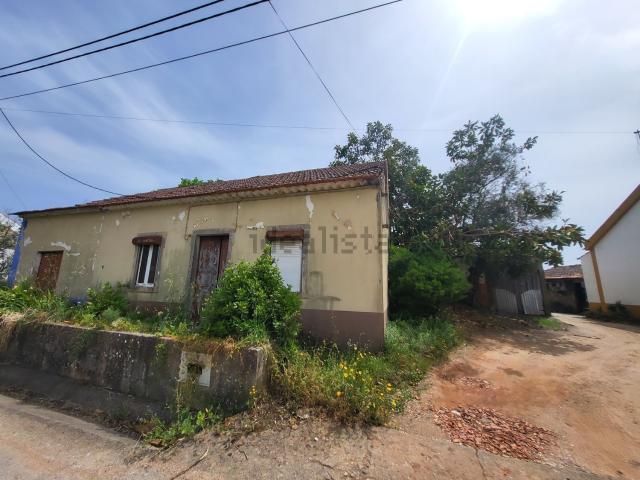 Casa rústica, Casais e Alviobeira