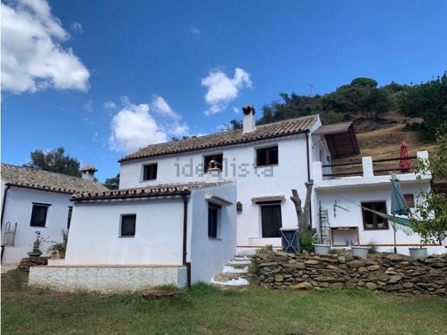 Casa rústica, Casares
