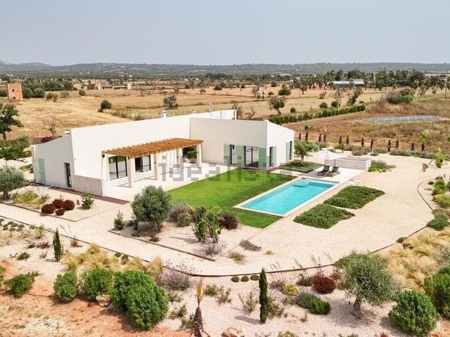 Casa rústica, Aliaga