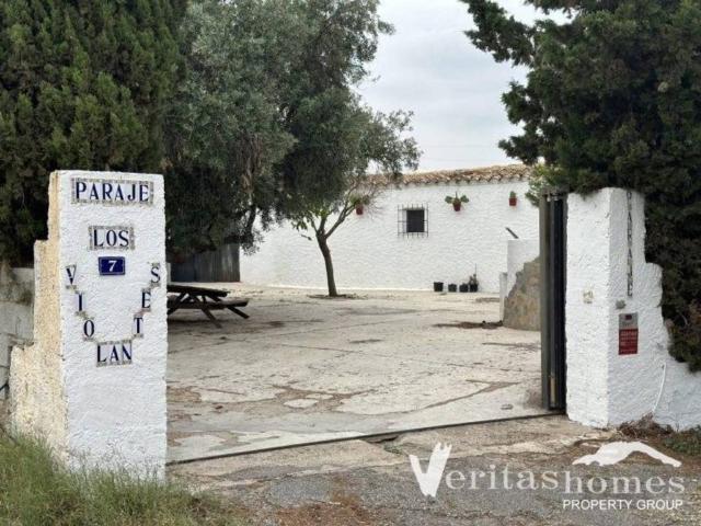Casa rústica / Caserío en Venta en Taberno