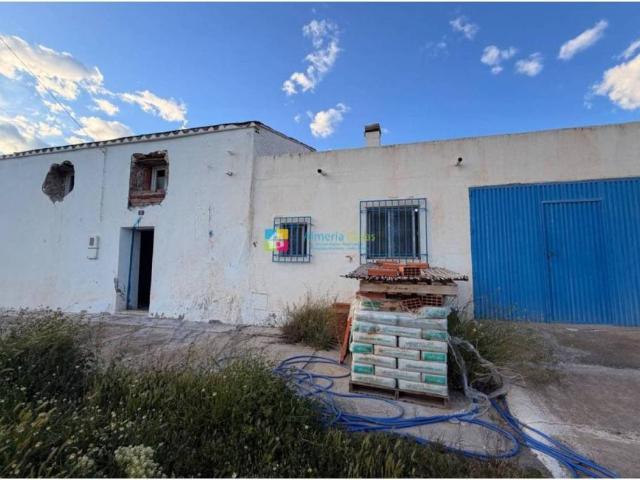 Casa rústica / Caserío en Venta en Taberno