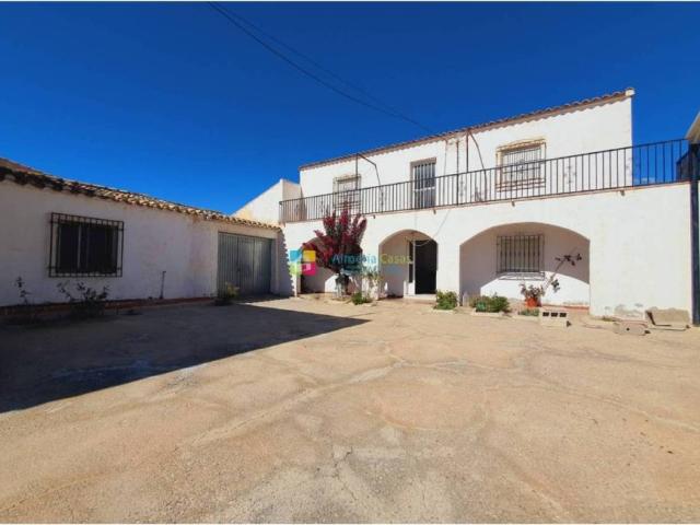 Casa rústica / Caserío en Venta en Taberno