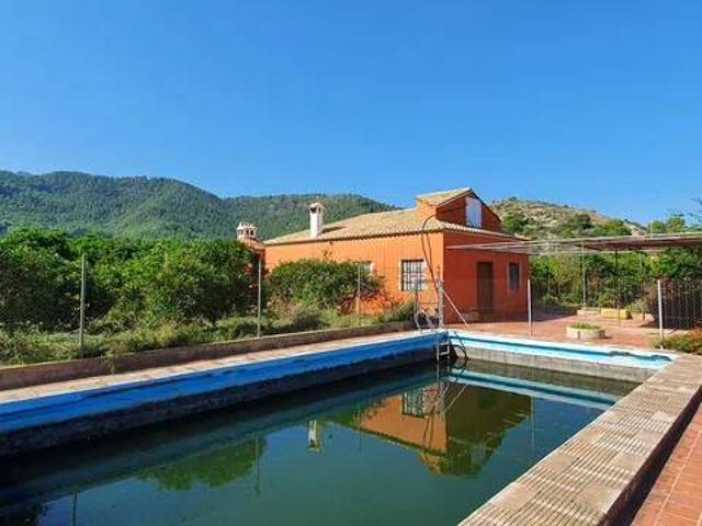 Casa rústica / Caserío en Venta en Tavernes de La Valldigna