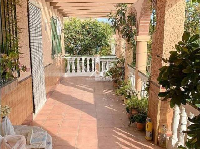 Casa rústica / Caserío en Venta en Torrox
