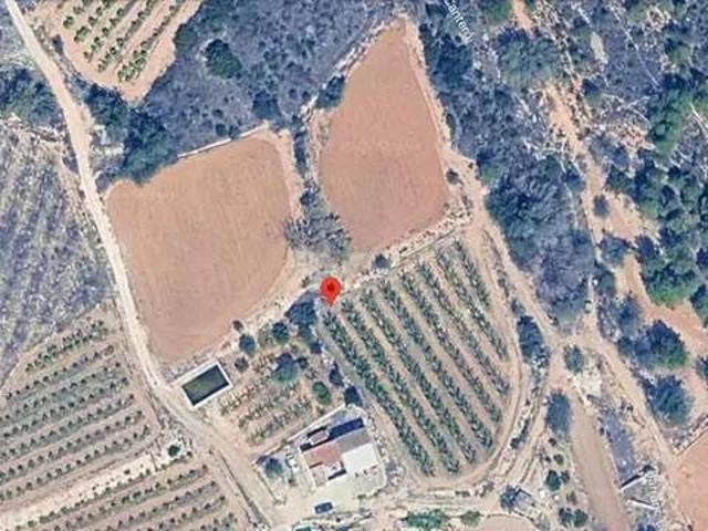 Casa rústica / Caserío en Venta en Tous