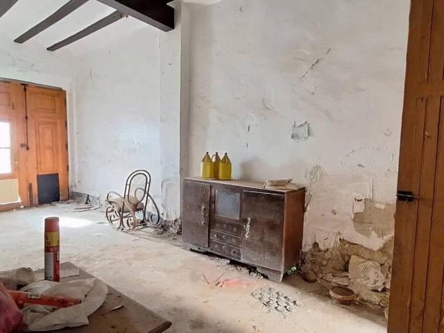 Casa rústica / Caserío en Venta en Turís